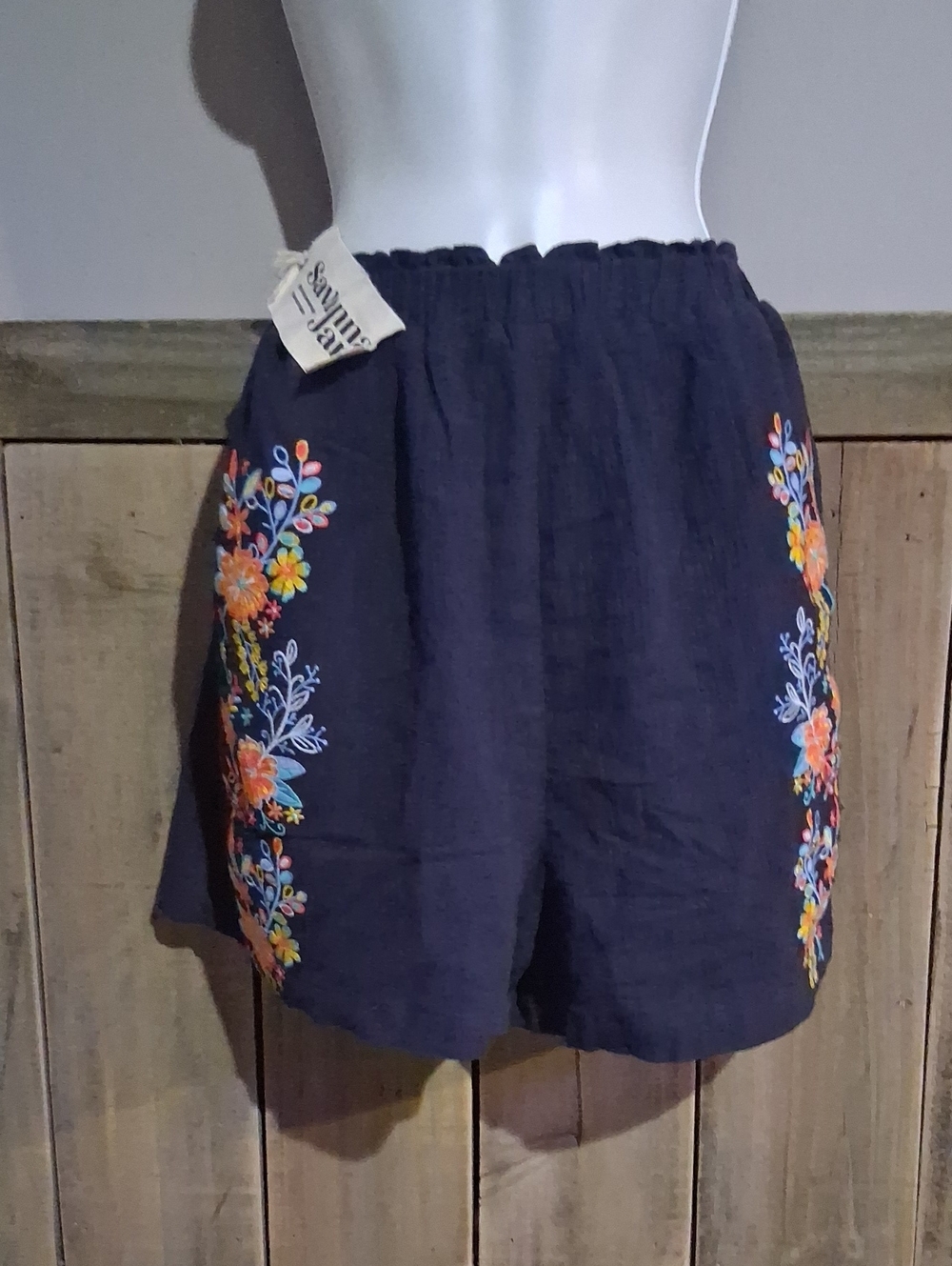 Savanna Jane Navy High-Waist Shorts with Bright Floral Side Embroidery